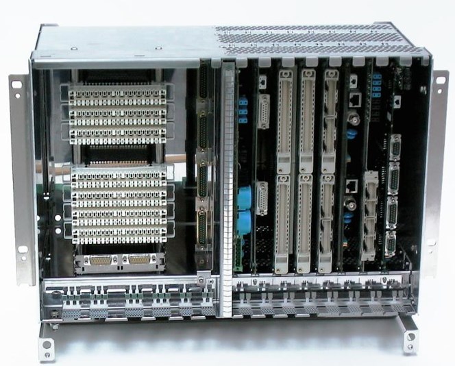 Универсальный мультиплексор модель Aastra XMP1